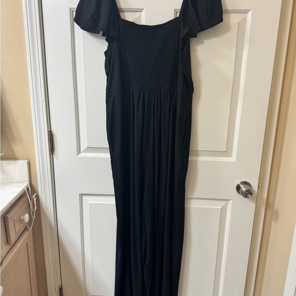 Tall Old Navy Black Jumpsuit XL Tall - Picture 2 of 3